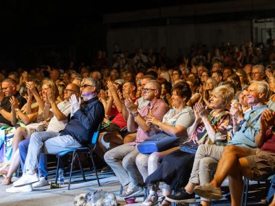 Dvije sjajne glazbene večeri oduševile kostrensku publiku